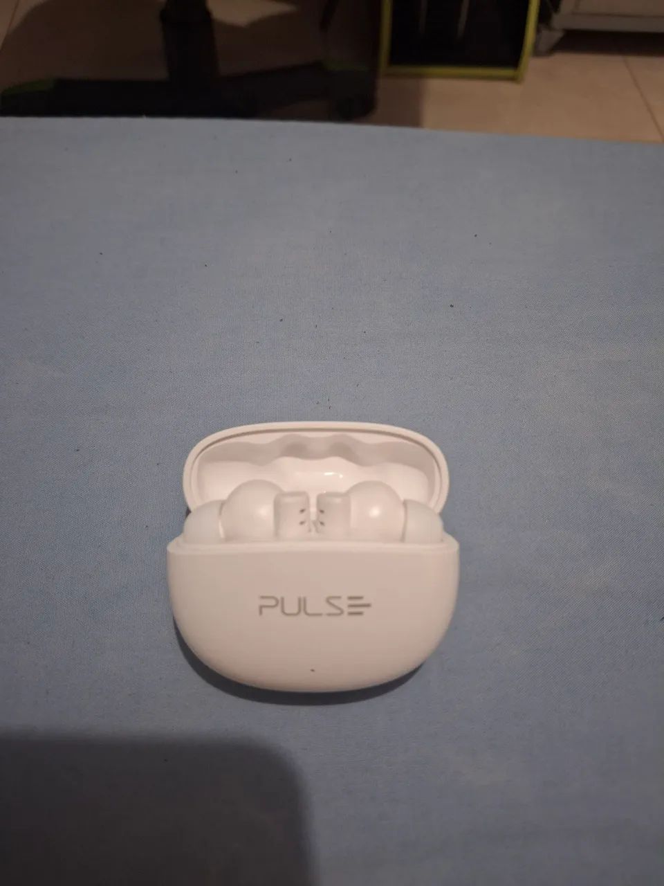 Fone de ouvido bluetooth PULSE