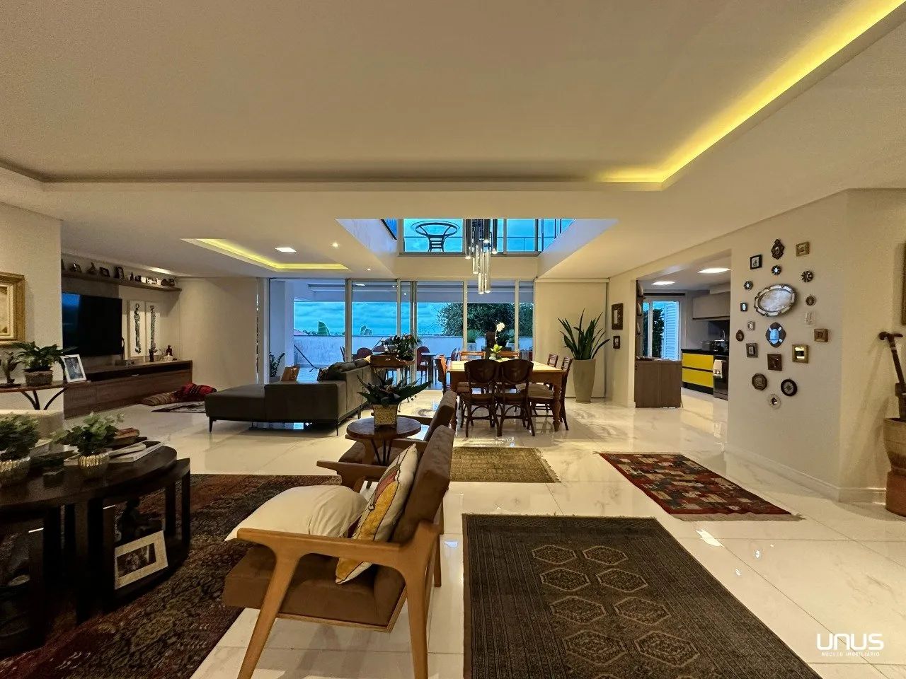 Terraço duplex com 4 suítes e vista mar em Canasvieiras - Foto 4