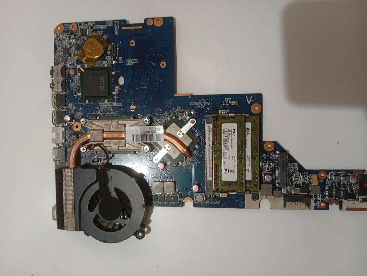 Placa mãe do notebook HP DAOAX3MB6C2 funcionando 