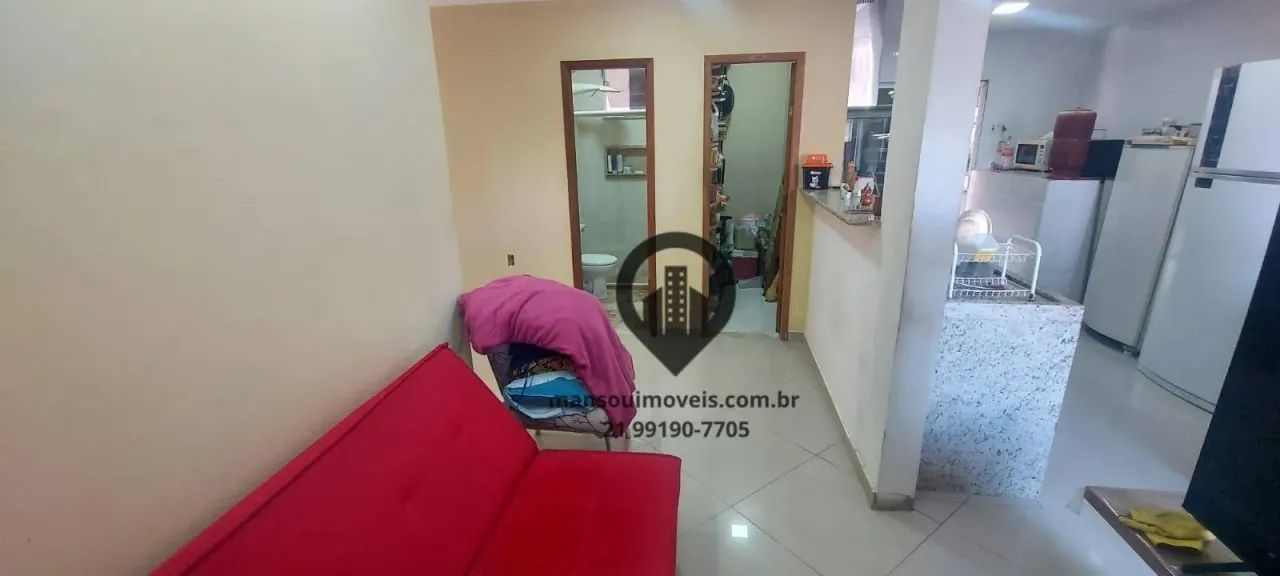 Casa triplex com 2 kitnets, terraço, garagem, próxima a estr do Magarça - Foto 4