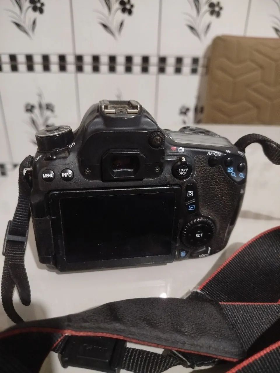 Canon EOS 70D65606297020545123