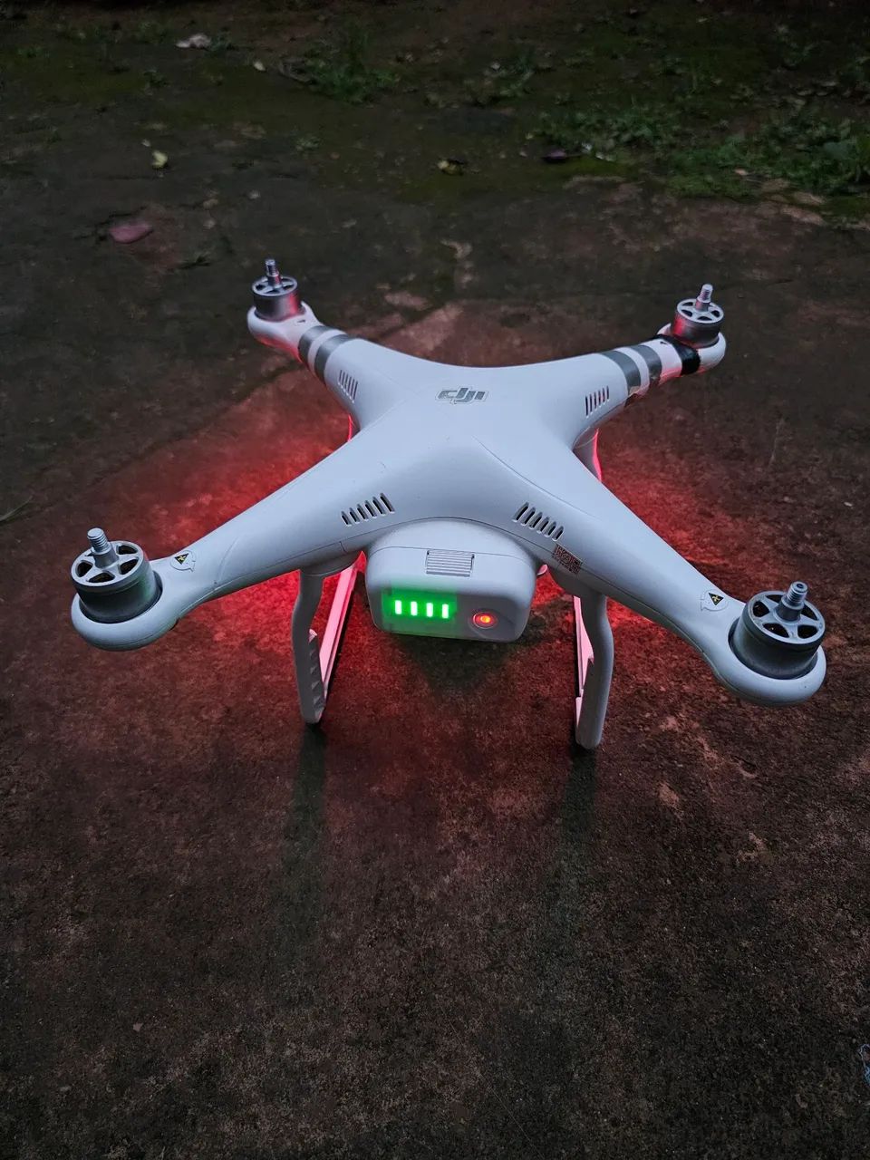Drone DJI Phantom 3 Advanced com DEFEITO  - Foto 6