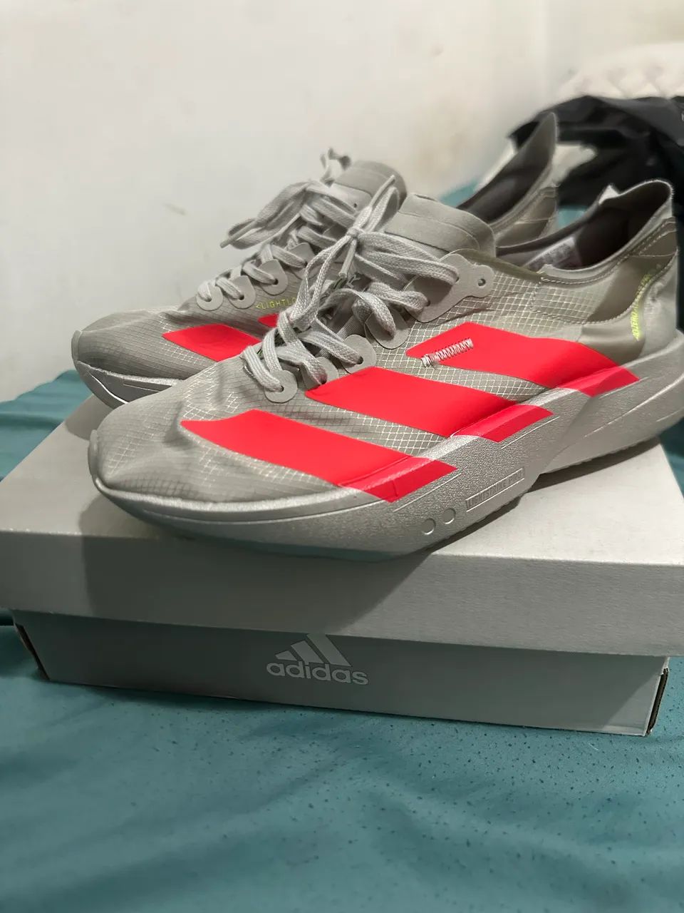Tênis Adidas Adizero