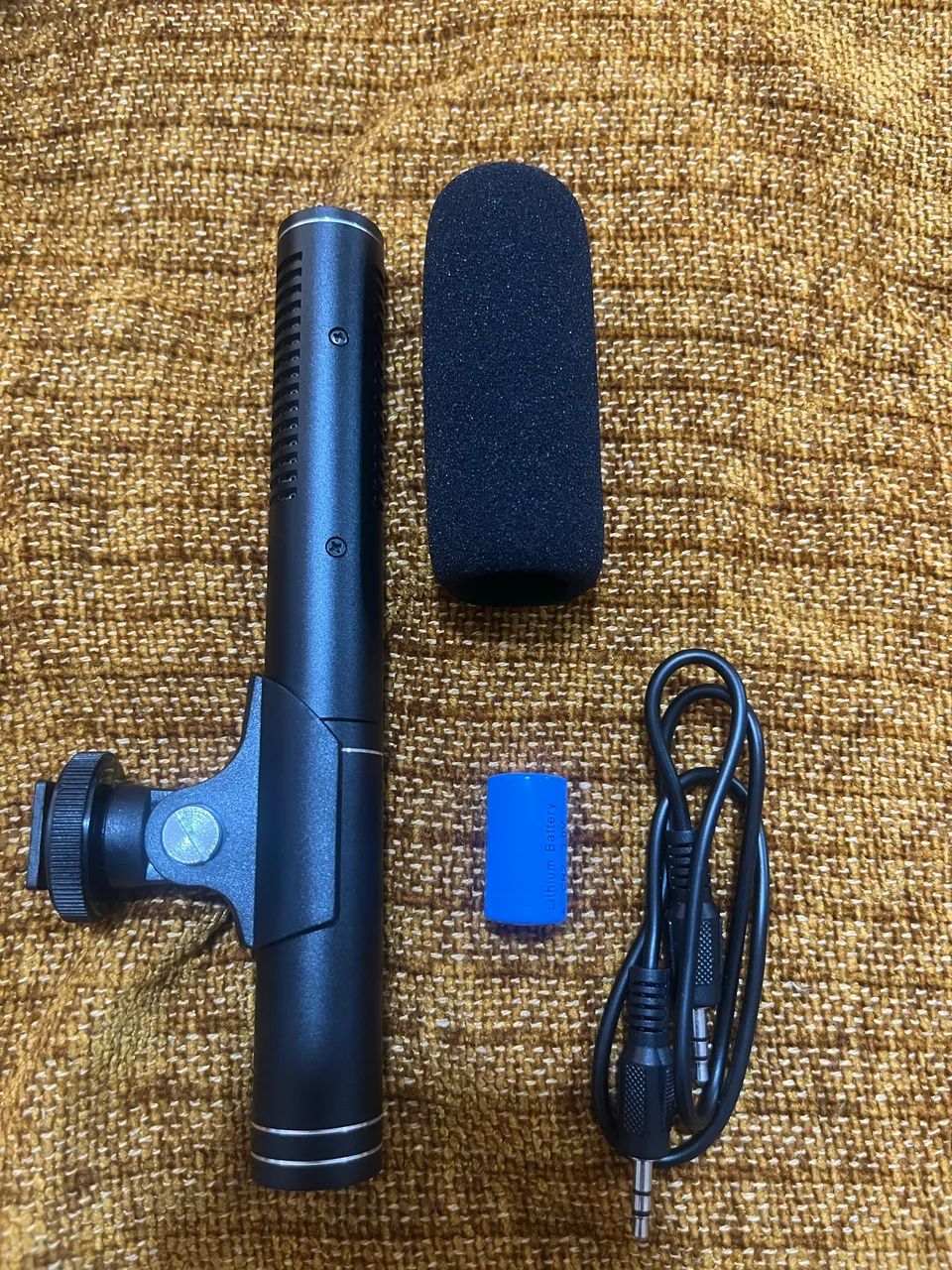 Microfone Puluz PU3012 Shotgun para Câmera DSLR + Acessórios - Foto 3