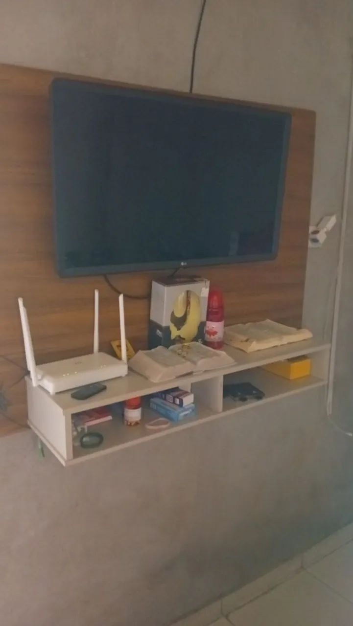 Televisão smart LG 32 polegadas em ótimo estado