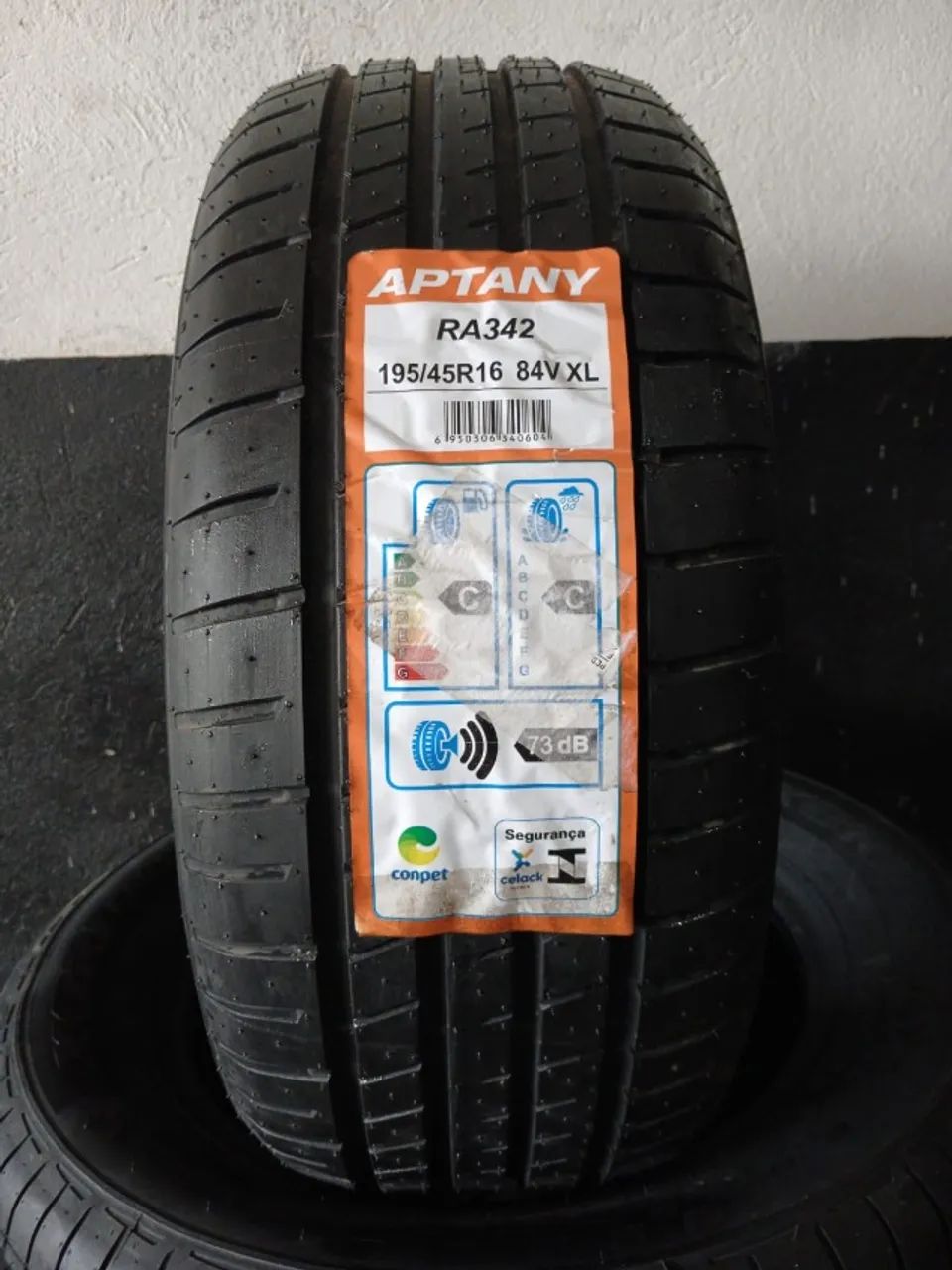 Pneu 195/45/16 Aptany (aro 16 novo) celta corsa onix gol palio uno