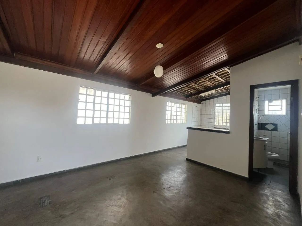Casa para aluguel, 2 quartos, Ipiranga - Divinópolis/MG - Foto 4