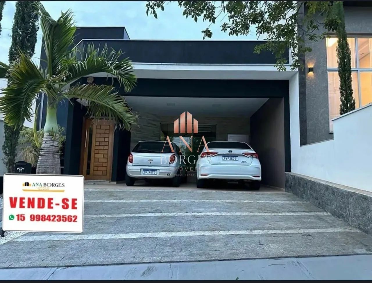 Casa com 04 Dormitórios em Condomínio