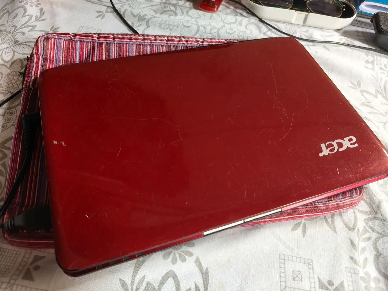 Notebook Acer Aspire One - ideal para estudos 
