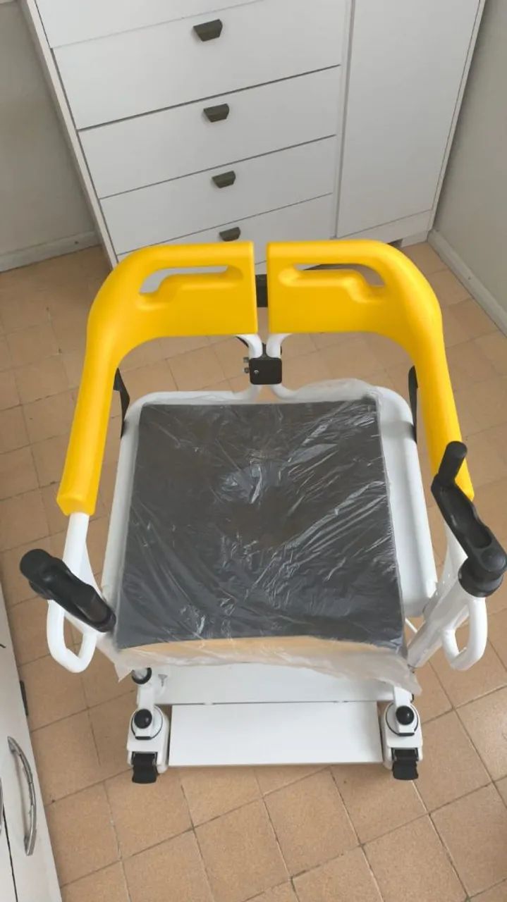 VENDO CADEIRA MULTIFUNCIONAL
