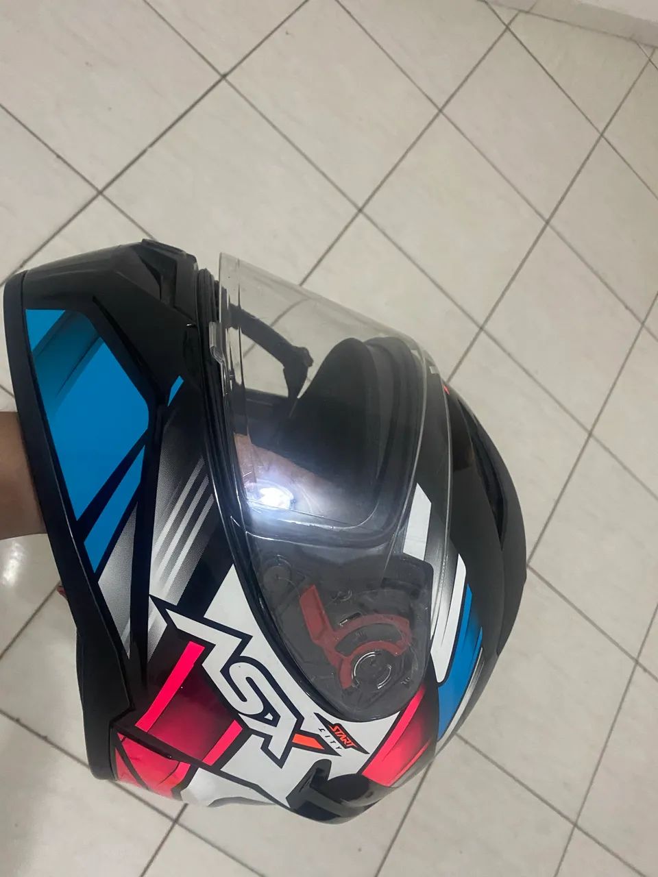 CAPACETE ASX 
