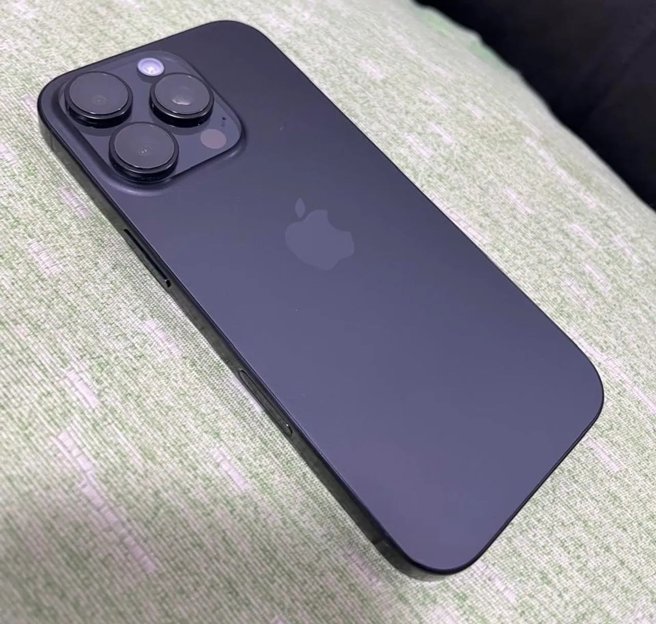 VENDE-SE IPHONE 16 PRO