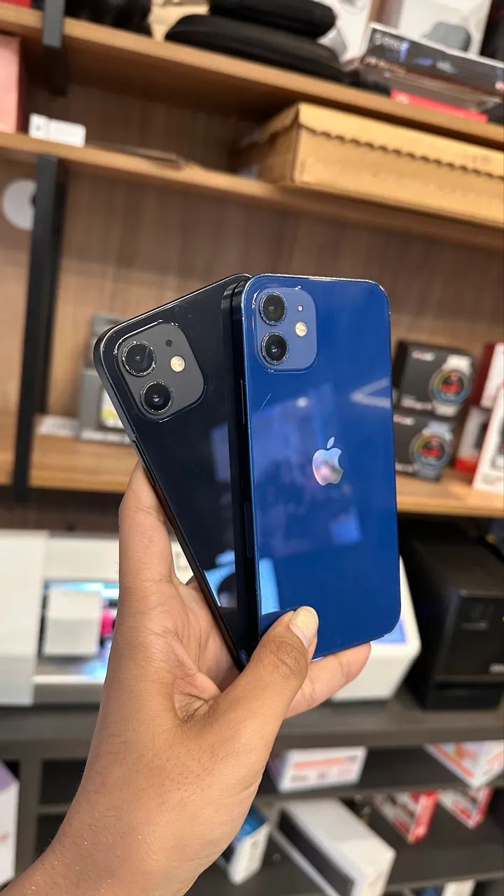 iPhone 12 - 64GB 