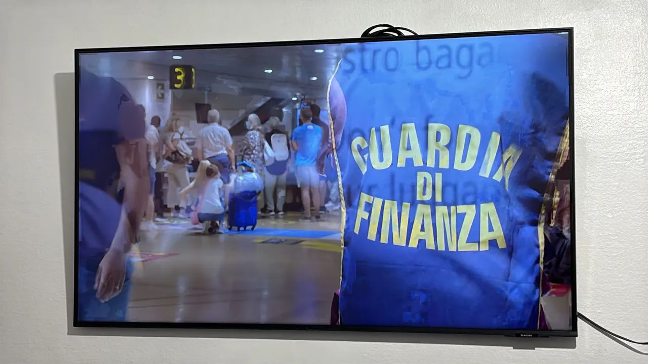 TV SAMSUNG 50 polegadas 4K - Está na Garantia - Foto 3