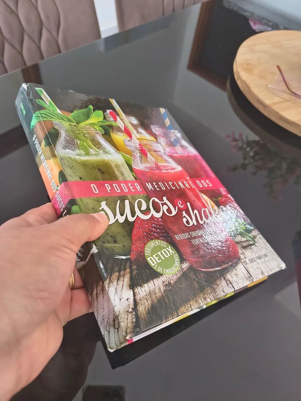 Livro O Poder Medicinal dos Sucos e Shakes - 336 Páginas - Foto 2