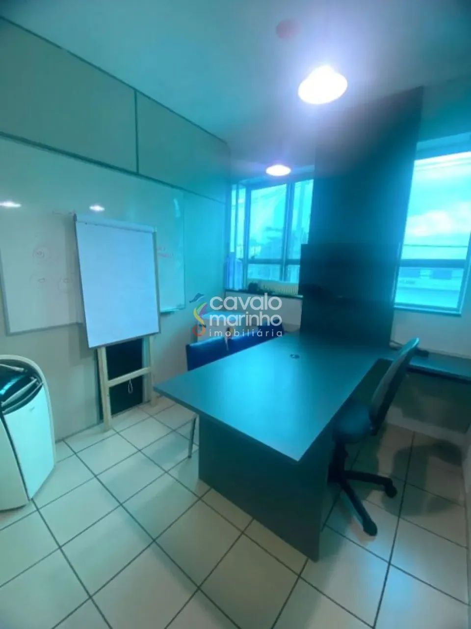 Sala comercial à venda no Edifício Comercial Saint Moritz, 40m² - Centro. - Foto 4