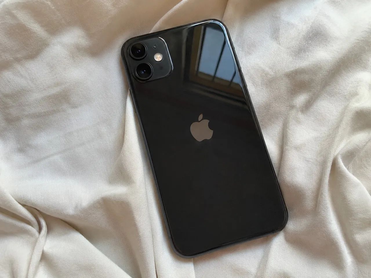 Vende-se iPhone - Foto 2