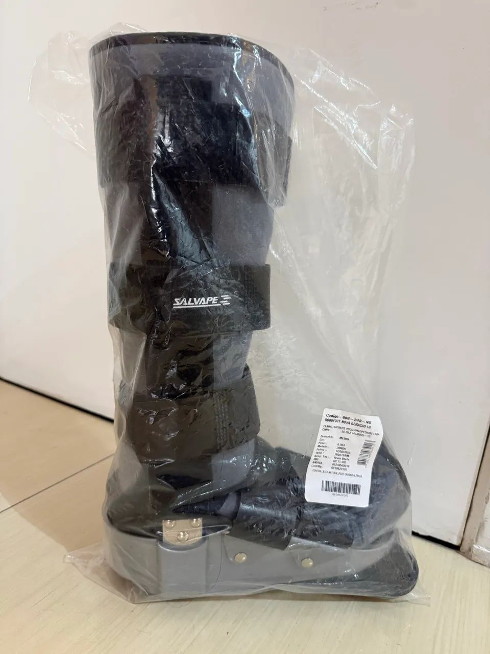 Bota ? Robofoot Salvapé - Médio/ Longa - Nova - Foto 4