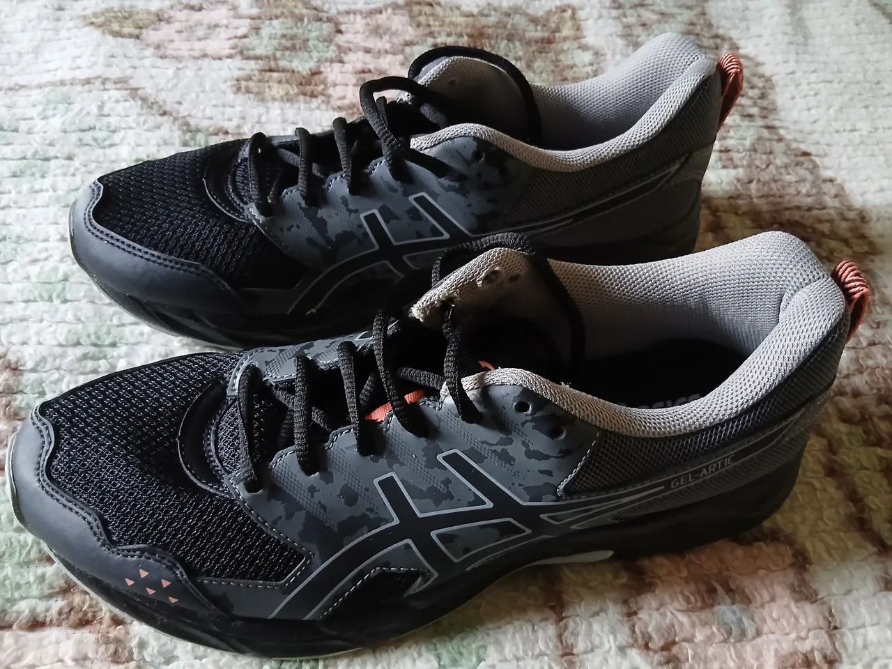 Tênis Asics 41 - Foto 3