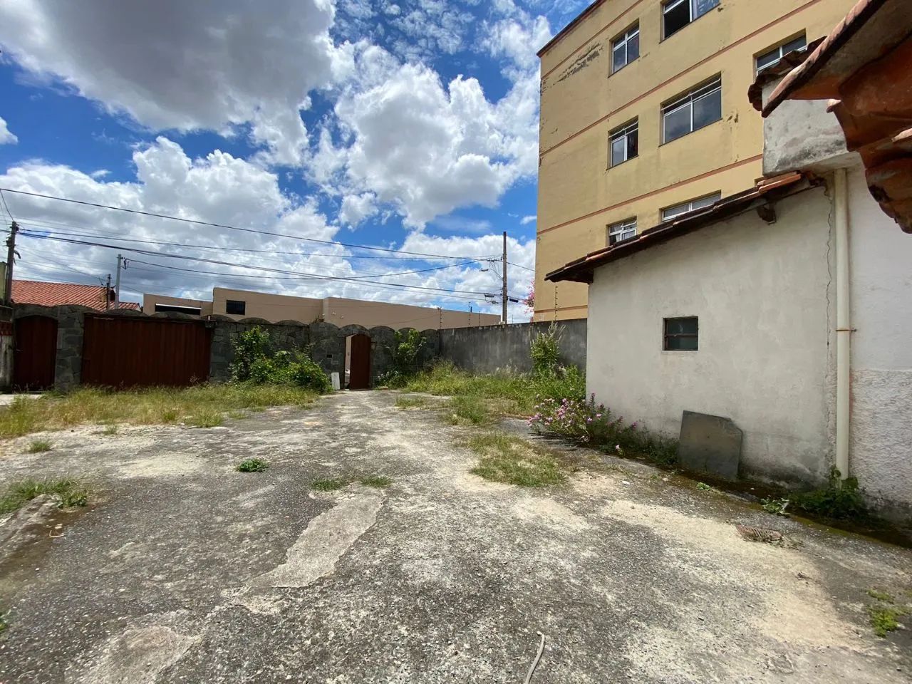 VENDO LOTE COM CASA NO BAIRRO PINDORAMA - Foto 5