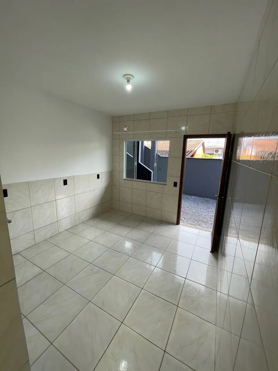 Kitnet Pet Friendly próximo ao centro de Biguaçu! - Foto 2