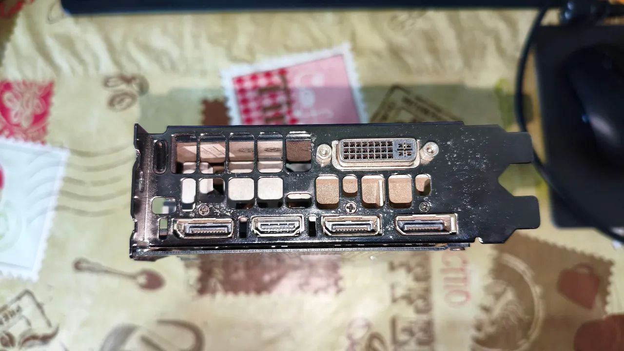 Placa de Vídeo EVGA GTX 960 4GB SSC ACX 2.0+ (Com Backplate) - Foto 4