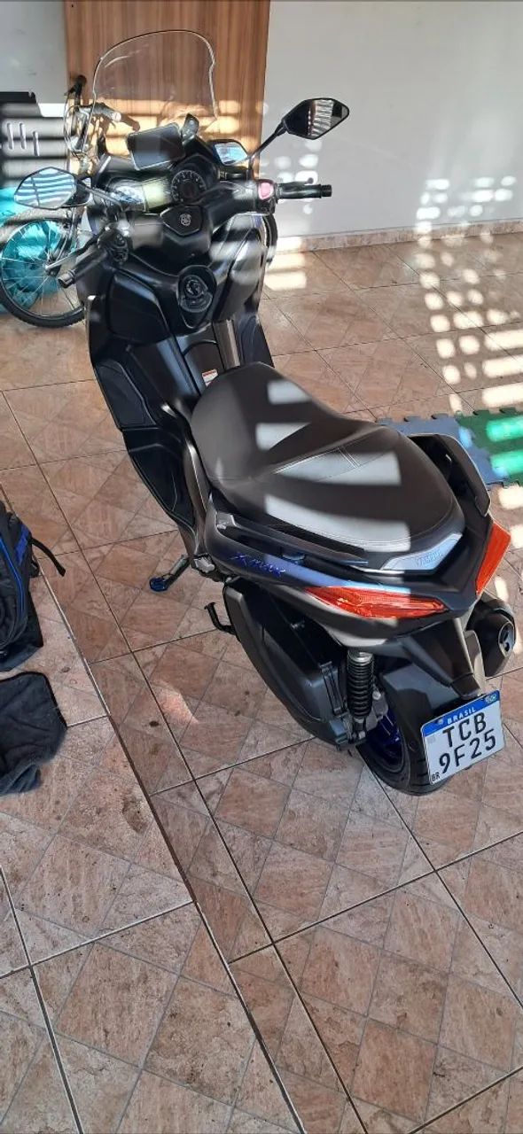 XMAX 2023 / 2024  - Foto 3