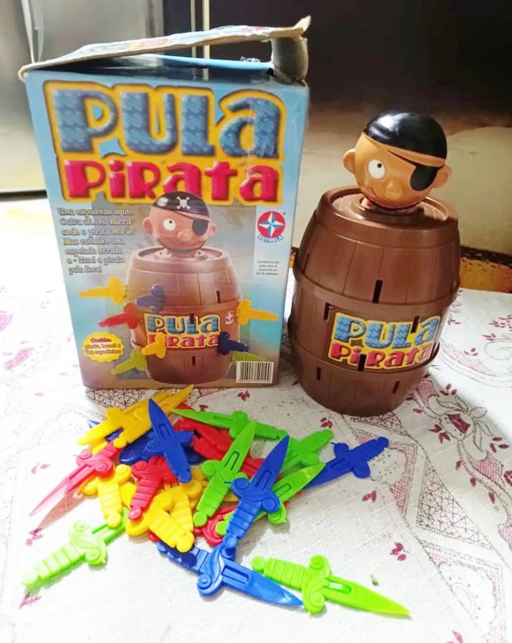 Brinquedo pula pirata da Estrela anos 2000