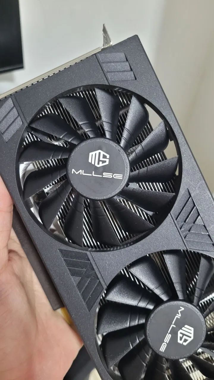 RX580 8GB 2048SP - Usada - Foto 5