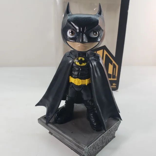 Antigo boneco Iron Studio Batman em ótimo estado - Foto 2