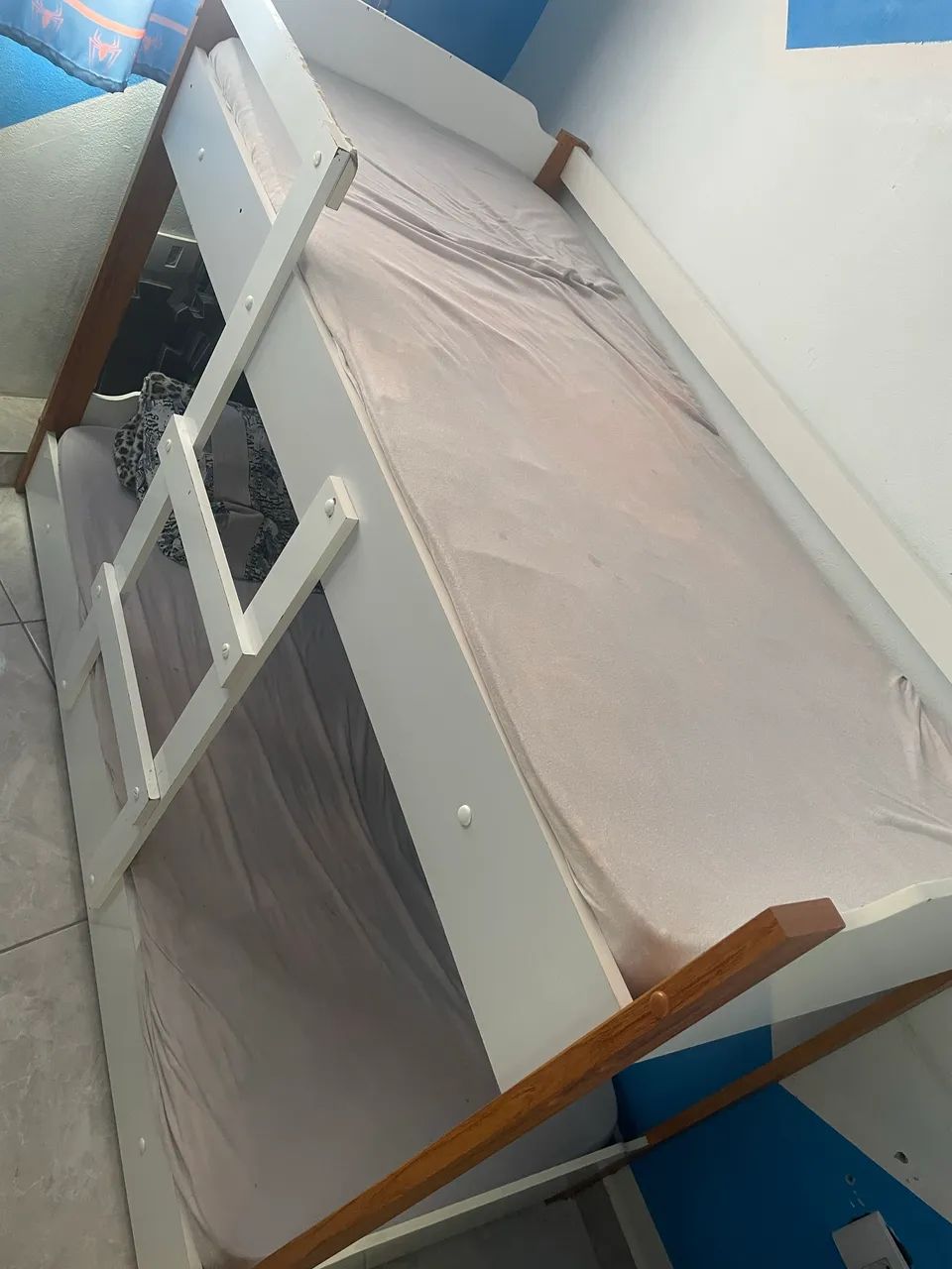 Beliche infantil com 2 colchões  - Foto 5