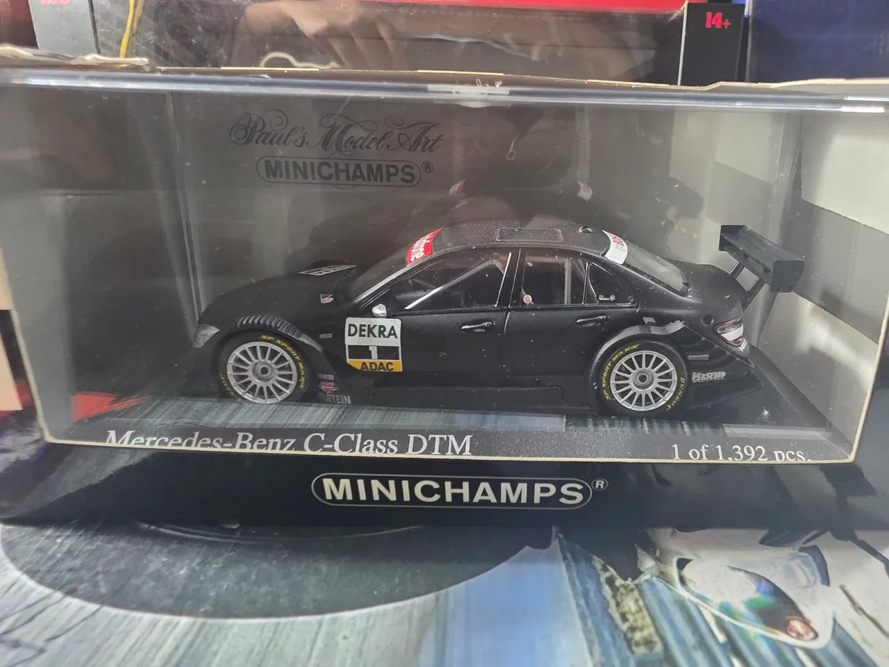Miniatura Mercedes GL-KLASSE 1.43 Branco. - Hobbies e coleções