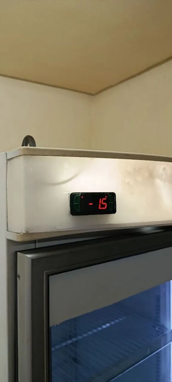 Freezer para bebidas 497L