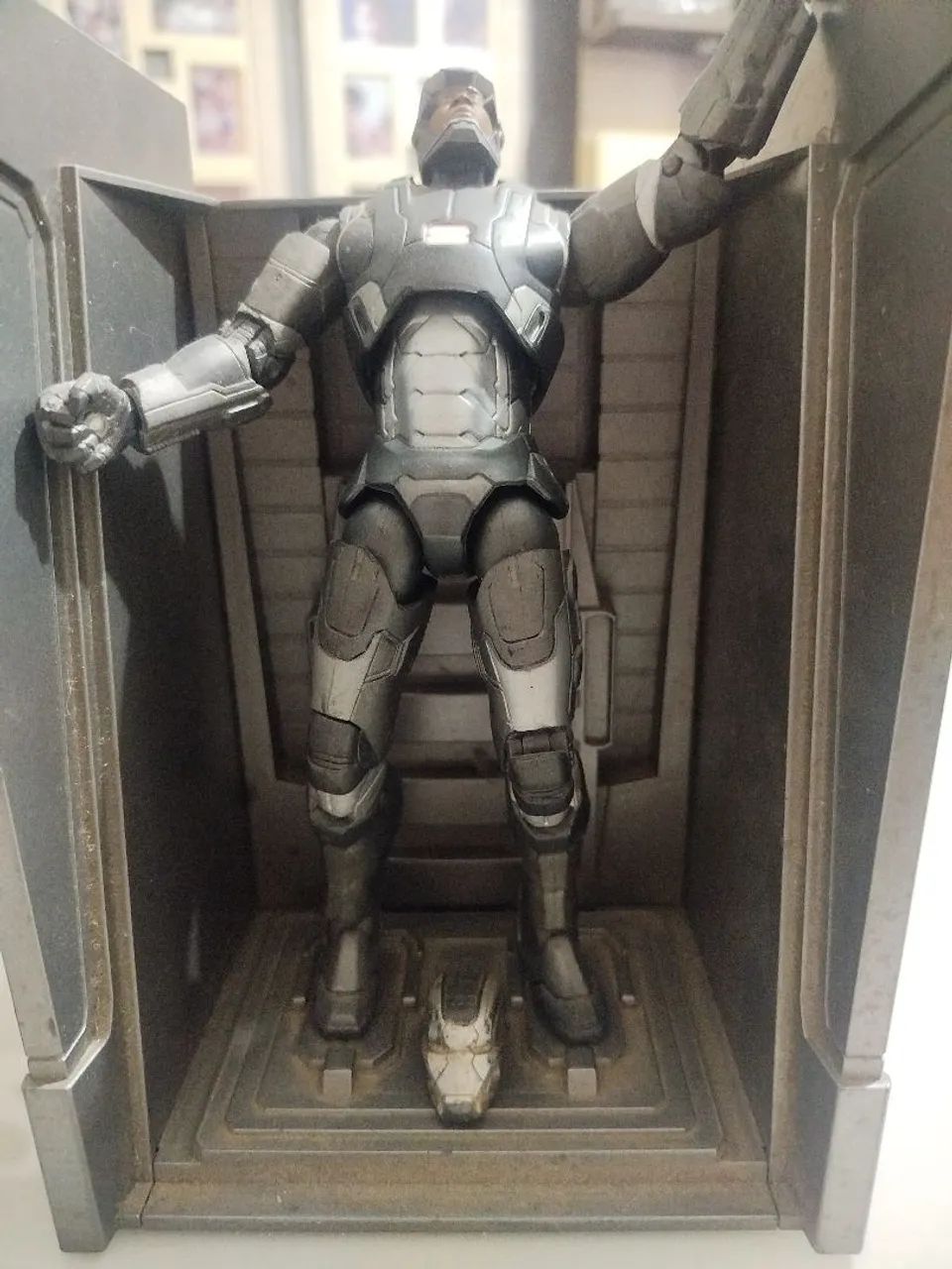 Máquina de Combate Marvel Select - Foto 3