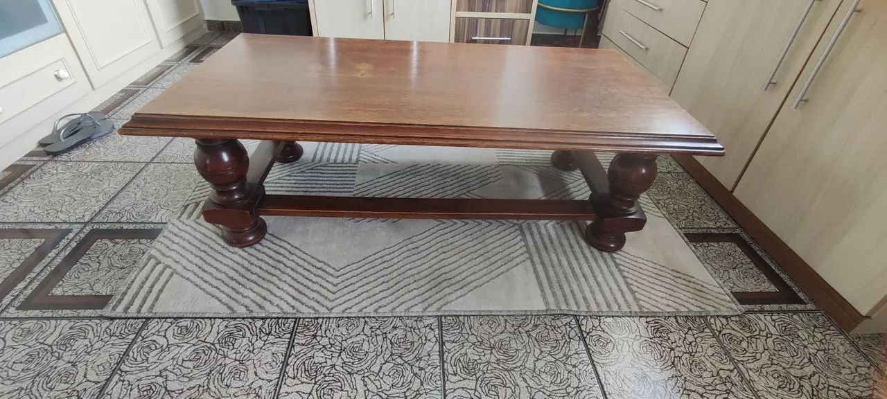 Mesa de centro grande em madeira de lei - Foto 2