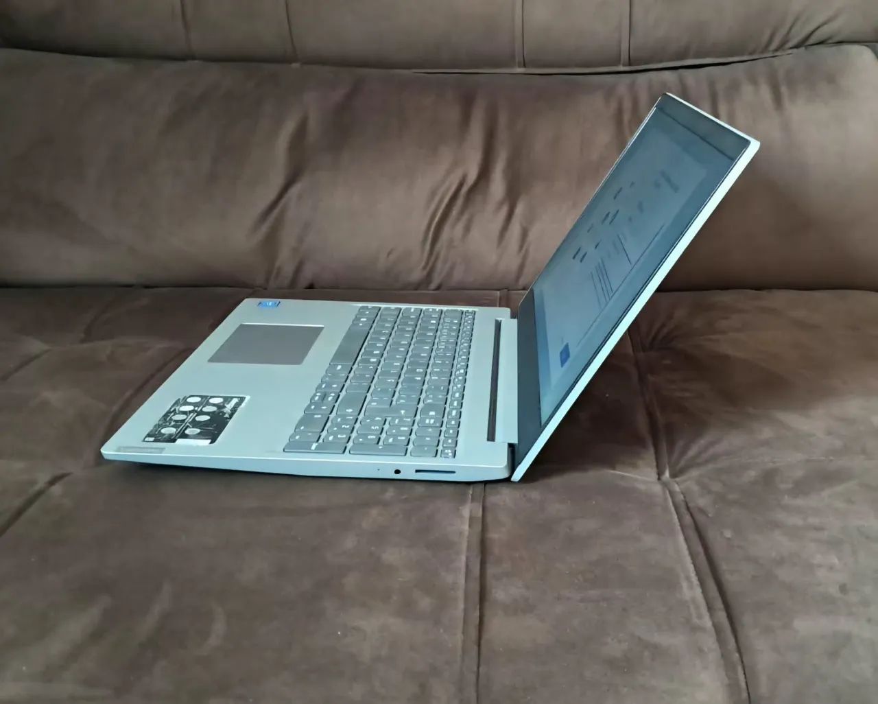 Vendo Notebook Lenovo IdeaPad  - Foto 3