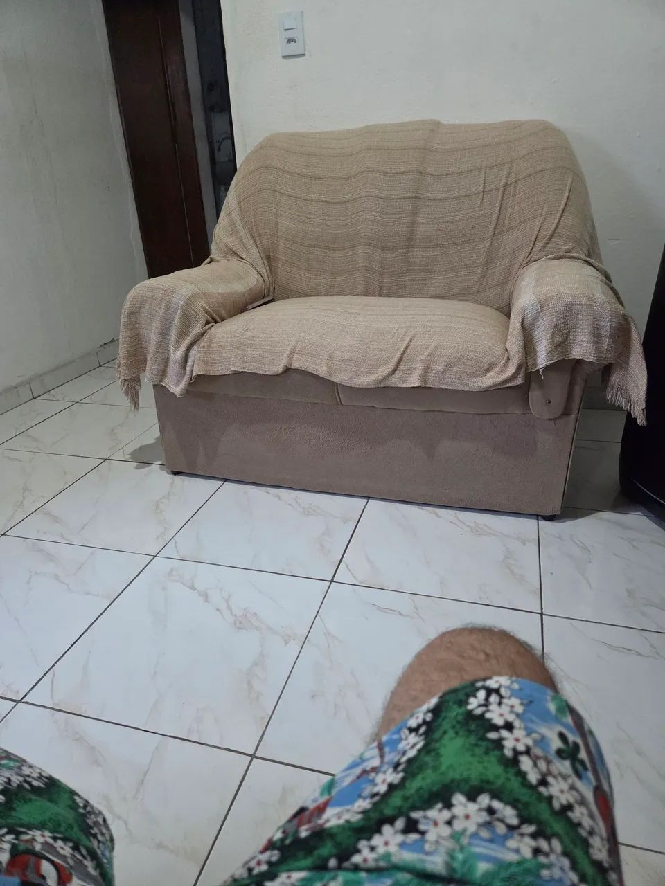 Kit sofá dois e três lugares