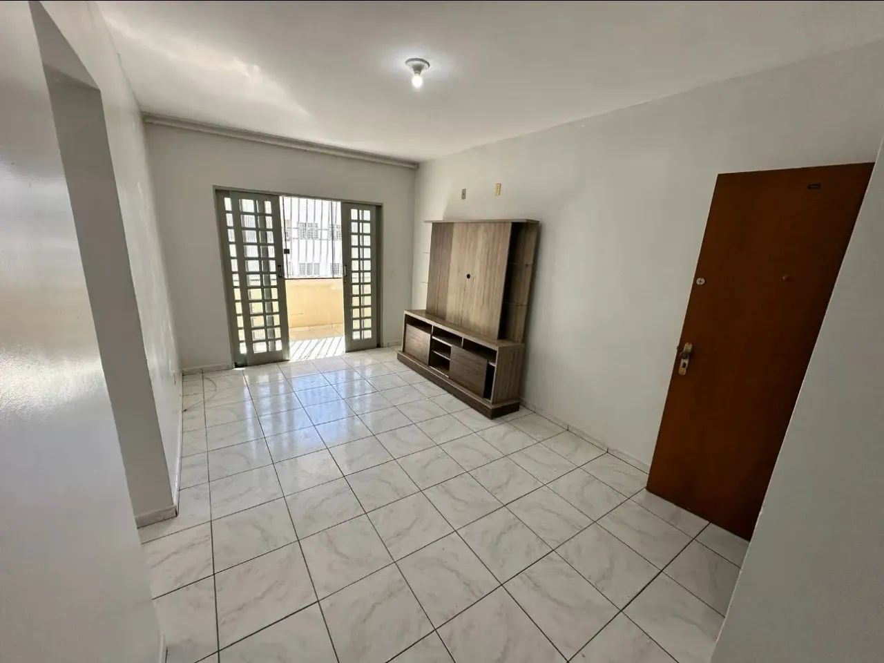 Apartamento de 2 quartos para locação