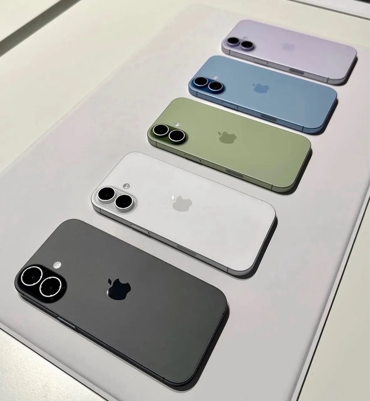 iPhone 17 256Gb lacrados - Foto 2