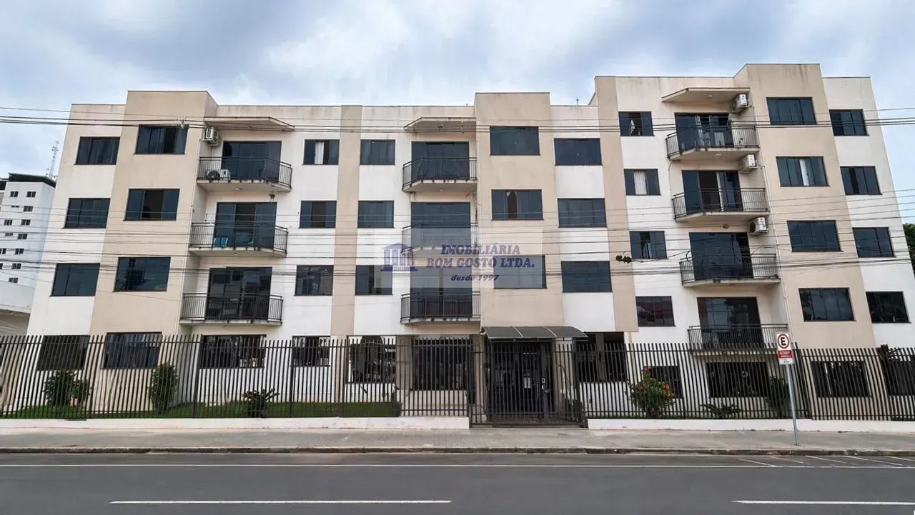 Imóvel para aluguel  com 3 quartos em Centro - Cascavel - PR