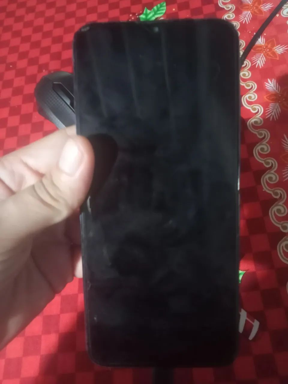 Motorola One Fusion com defeito<br>Não liga e não dá sinal na carga - Foto 2