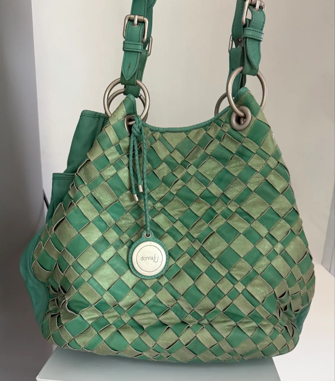 Bolsa grande em couro 