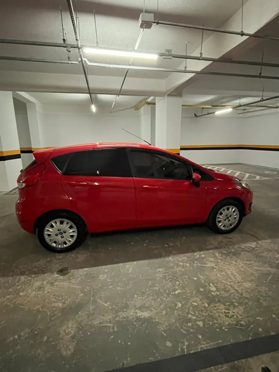 Ford Fiesta 1.5 16V FLEX MEC. 5P 2015