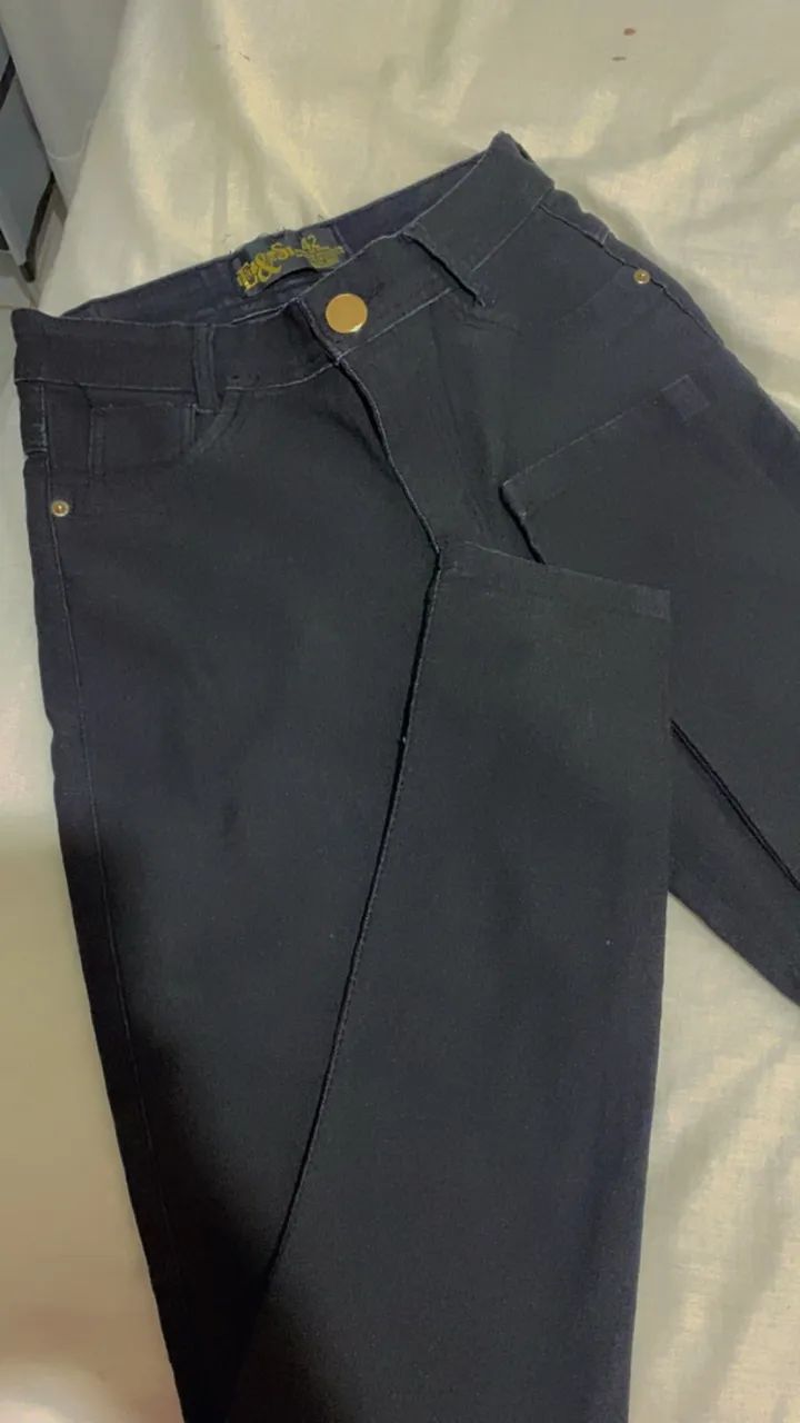 Calça preta Cigarette nova