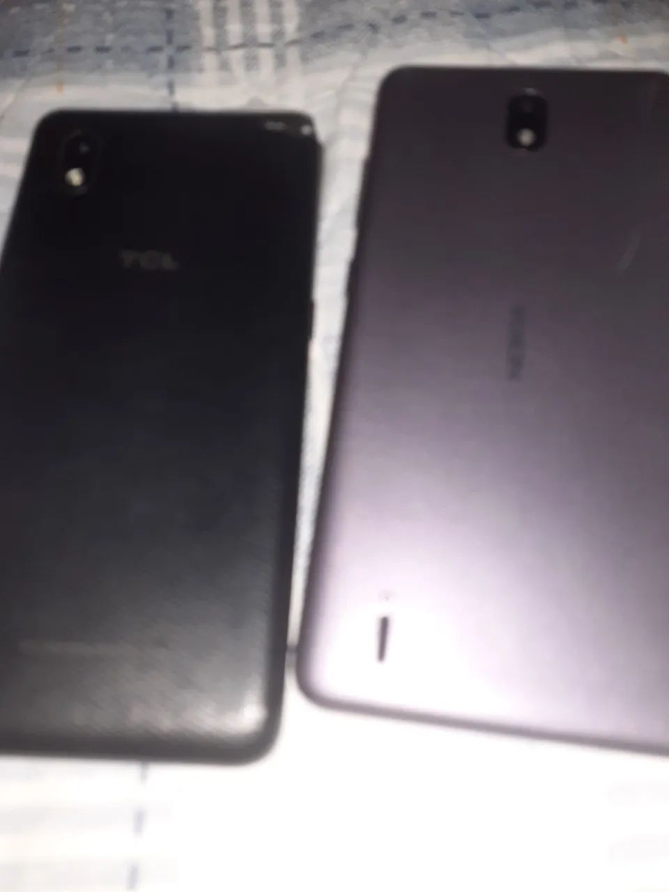 Vendo 2 celular da marca Nokia e outro tcl