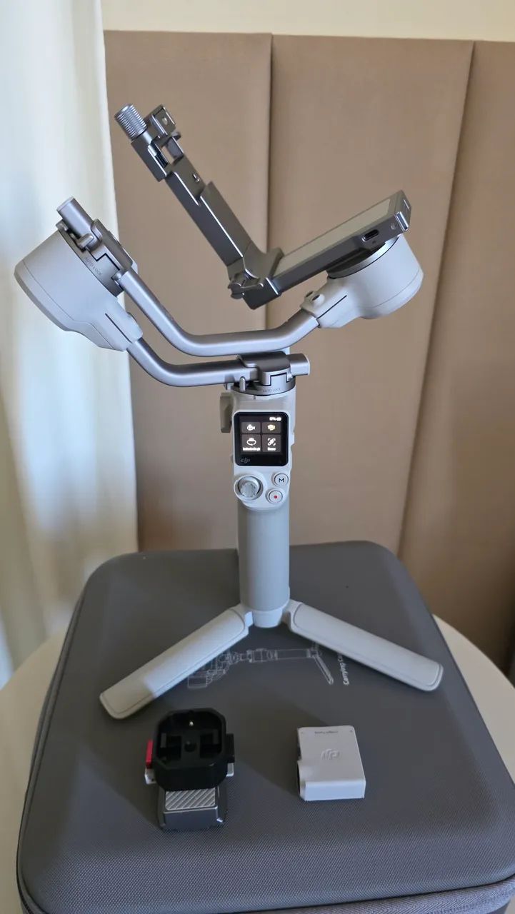 DJI RS 4 Mini + Módulo de Rastreamento + Case Rígido - Foto 2