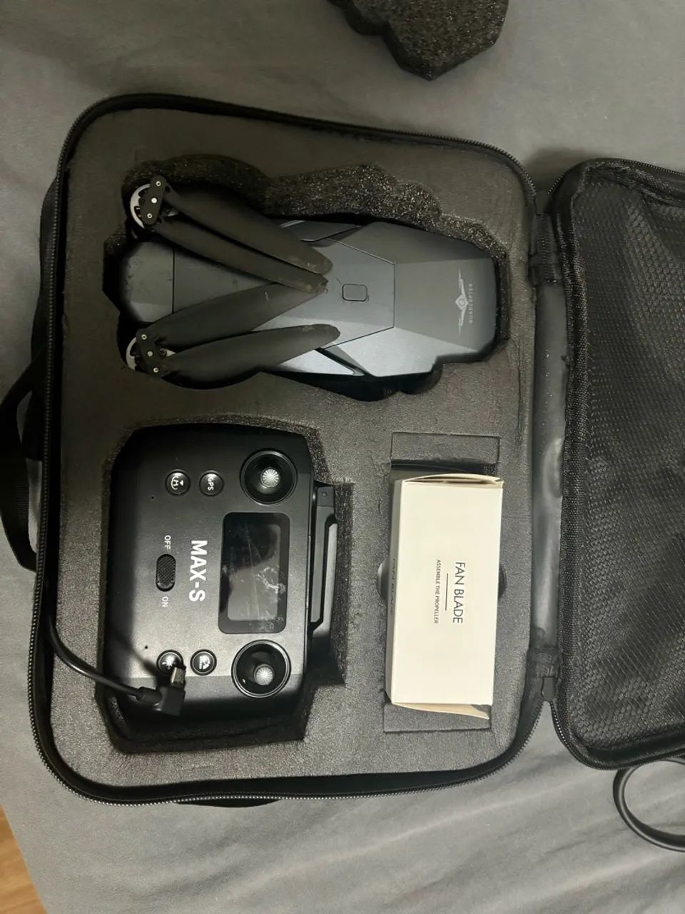 Drone KF101 Max + 2 Baterias + Case - bom estado 