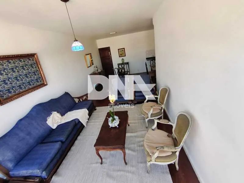Apartamento : / Residencial / 9 de Abril