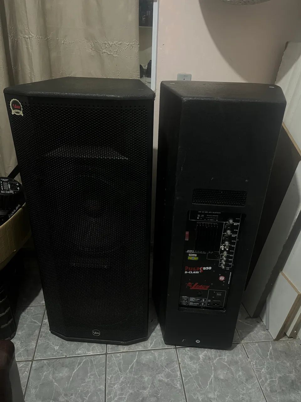 Caixas ativas Leacs Pulps 950 2x15ti - Foto 3