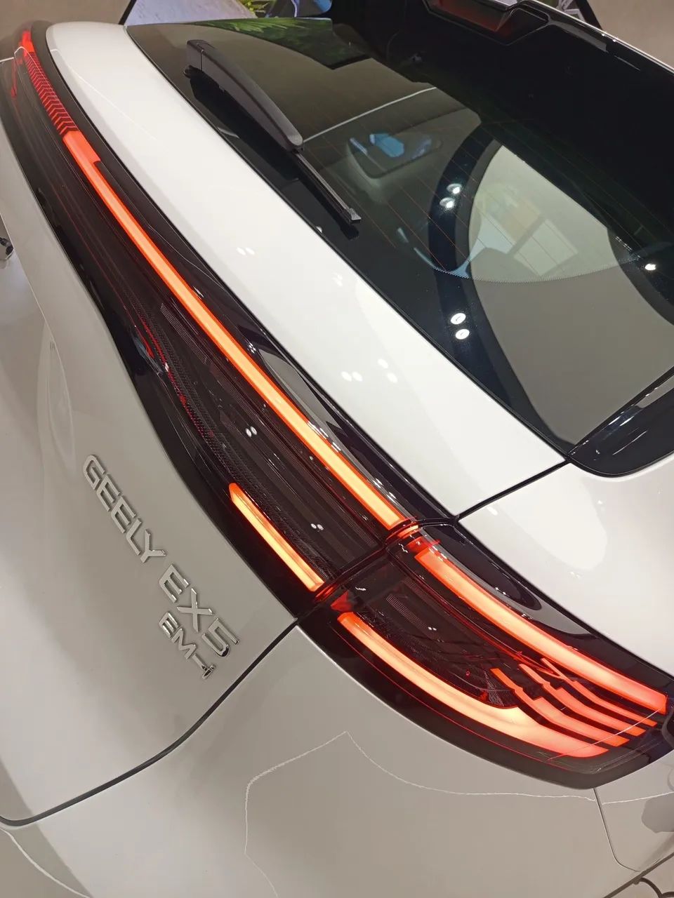 Geely EX5 EM-i Pro 2026 - Foto 2